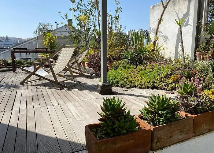 Terrace & Sunny - Center, Quiet & Pratical Apartment